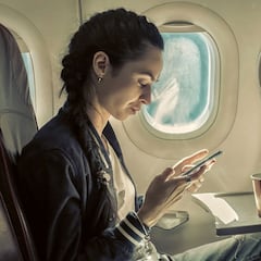 Nomophobia: what are the symptoms of mobile addiction?