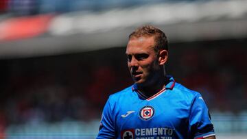 TOLUCA, MEXICO - FEBRUARY 12: Carlos Rotondi of Cruz Azul gestures during the 6th round match between Toluca and Cruz Azul as part of the Torneo Clausura 2023 Liga MX at Nemesio Diez Stadium on February 12, 2023 in Toluca, Mexico. (Photo by Manuel Velasquez/Getty Images)