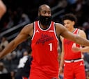 Harden y Clippers negocian una separación