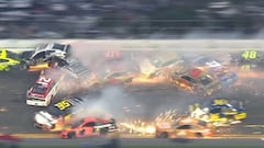 Dos pilotos de la Nascar se lían a puñetazos tras una discusión