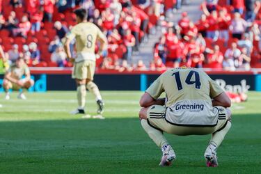 Aprobados y suspensos del Granada: Alexander Medina se carga el para¨ªso de Mallorca
