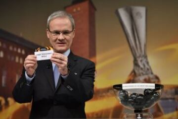 Las imágenes del sorteo de la Champions y la Europa League