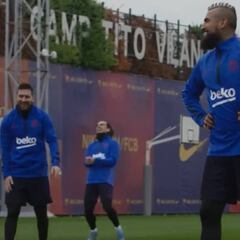 La acción de Vidal que provocó las risas de Messi y Griezmann