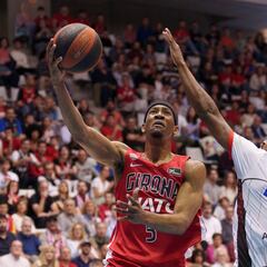 El espectáculo de Taylor acerca al Girona a la permanencia