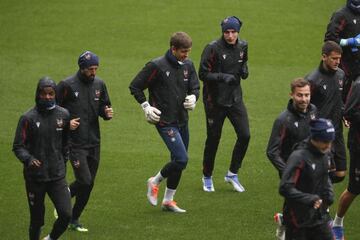 Los jugadores del Levante, durante un entrenamiento.