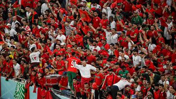 La afición de Marruecos sigue coloreando Doha de rojo: es la selección del mundo árabe