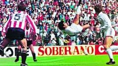 <b>VUELVE A CASA. </b>Hugo Sánchez, ahora técnico del Almería, deleitó al Santiago Bernabéu con sus chilenas y remates acrobáticos.