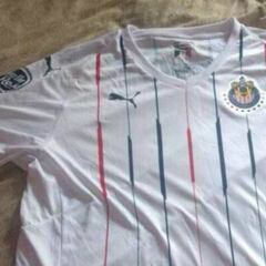 Así serían las playeras de Chivas para la próxima temporada