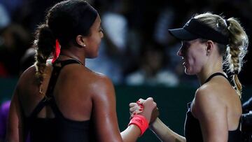 SINGAPORE - OCTOBER 24:  Naomi Osaka of Japan shakes hands with Angelique Kerber of Germany after their women&#039;s singles match during day 4 of the BNP Paribas WTA Finals Singapore presented by SC Global at Singapore Sports Hub on October 24, 2018 in Singapore.  (Photo by Clive Brunskill/Getty Images)