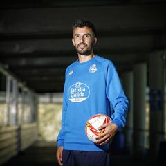Quiles: “Firmaría los 22 goles del año pasado, pero con un final distinto para el Depor”
