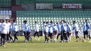 Los jugadores del Celta se entrenaron ayer en el Estadio Romano.