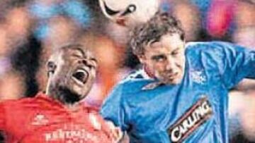 <b>QUÉ PENA. </b>Webó estuvo incisivo, pero su equipo acabó empatando