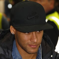 Neymar niega inspección y dice que declaró al fisco español su marcha al PSG