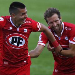 Valencia lideró el sólido triunfo de La Calera con dos golazos
