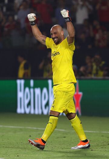 Jose Reina, AC Milan