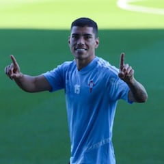 Lucas Olaza, blanquivioleta