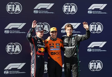 Los tres m¨¢s r¨¢pidos el s¨¢bado en ?mola. Oscar Piastri hizo el mejor tiempo, junto a ¨¦l, Max Verstappen, que fue segundo, y George Russell que marc¨® el tercer mejor registro.