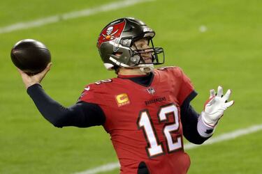 Tom Brady full of respect for Brees ahead Saints clash