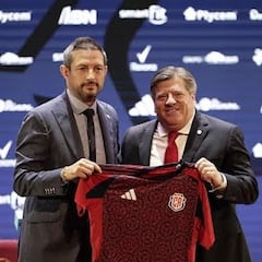 Costa Rica echa al responsable del fichaje de ‘Piojo Herrera’