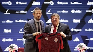 Entre la promesa rotunda de volver al Mundial y la abrupta caída del proyecto, Costa Rica liquida la era Herrera–Hierro y enciende el proceso para elegir a sus nuevos mandos deportivos.