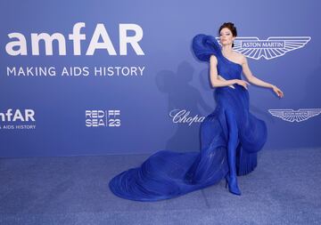 Coco Rocha durante la alfombra roja de la gala béfica amfAR celebrada en el Hotel du Cap-Eden-Roc.