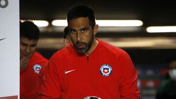 Alerta en la Roja: Bravo queda fuera del entrenamiento de hoy