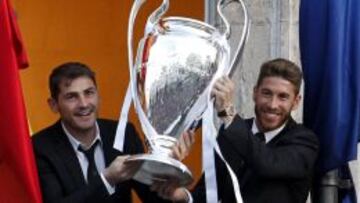Sergio Ramos junto a Iker Casillas.