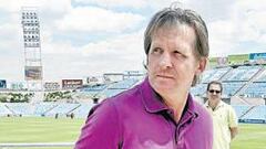 Schuster se presentará el miércoles o el jueves