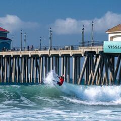 Adur Amatriaín y Jacobo Trigo avanzan a la ronda 3 del Mundial Junior de Surf