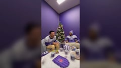 Suazo participa en un desafío de Navidad y le dice esto a un compañero: “Tararea po c...”