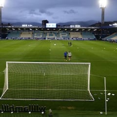 Sólo los abonados podrán ver el debut y sacando entrada antes