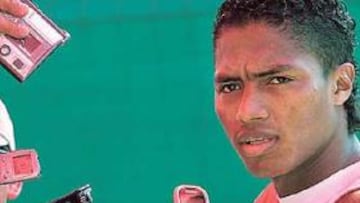 <b>Futuro.</b> "Pertenezco al Villarreal, pero creo que seguiré en el Recreativo"