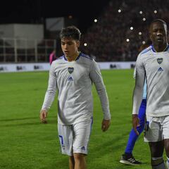 La familia Maradona le envió un mensaje a Zeballos