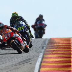 Márquez Vs Rossi: ¿quién tiene mejores números con 23 años?