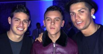 La imagen que generó la polémica mundial: James junto a Kevin Roldán y Cristiano Ronaldo en la fiesta de cumpleaños del portugués.