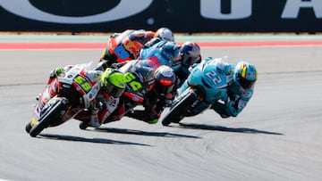Lunetta, Muñoz y Almansa durante la carrera de Moto3.