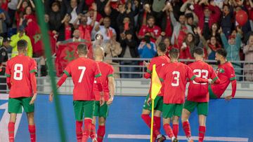 Rabat (Morocco), 25/03/2023.- Moroccan players celebrate a goal during the friendly soccer match between Morocco and Brazil, in Tangier, Morocco, 25 March 2023. (Futbol, Amistoso, Brasil, Marruecos, Tánger) EFE/EPA/Jalal Morchidi
