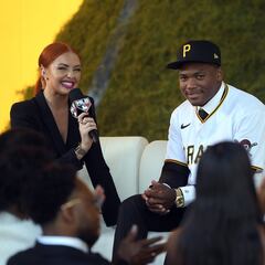 What were the biggest surprises of the 2022 MLB draft?