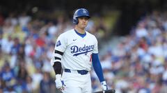 LOS ANGELES, CALIFORNIA - JULY 04: Shohei Ohtani #17 of the Los Angeles Dodgers walks to the dugout after striking out against the Arizona Diamondbacks during the third inning at Dodger Stadium on July 04, 2024 in Los Angeles, California.   Michael Owens/Getty Images/AFP (Photo by Michael Owens / GETTY IMAGES NORTH AMERICA / Getty Images via AFP)