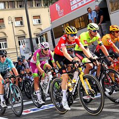 La agenda semanal del ciclismo: Lombardía, Paris-Tours...