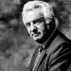 Muere el exministro socialista Enrique Múgica a los 88 años