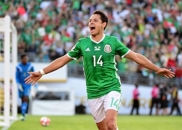 País: México | Goles: 51 | Partidos: 106