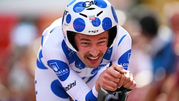 Jay Vine, maillot de la montaña.