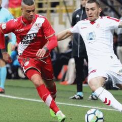 El Rayo se coloca segundo con tres goles de Raúl de Tomás