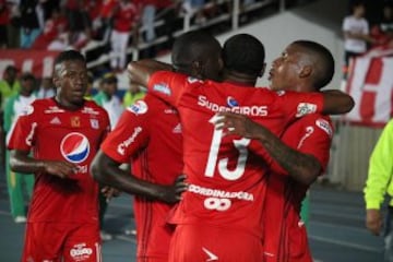 Los 90 de América de Cali