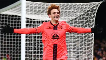 El delantero estadounidense Josh Sargent fue incluido en el equipo de la semana de la Premier League