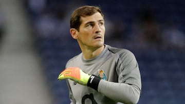 Iker Casillas rushed to hospital after suspected heart attack