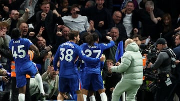 Estêvão scores a dramatic injury-time winner as Chelsea ensure Liverpool are knocked off the top of the Premier League.