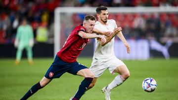 Prague (Czech Republic), 02/06/2022.- (FILE) - Czech Republic's midfielder Jakub Jankto (L) fights for the ball with Remo Freuler of Switzerland during the UEFA Nations League soccer match between Czech Republic and Switzerland at Sinobo Stadium in Prague, Czech Republic, 02 June 2022 (re-issued 13 February 2023). Jankto published a video on his Twitter account 13 February 2023 announcing that he is gay. The player is currently under contract with Spanish team Getafe and loan at Sparta Prague. (República Checa, Suiza, Praga) EFE/EPA/LAURENT GILLIERON
