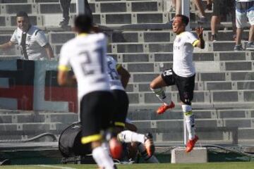 FÃºtbol, Colo Colo v UniÃ³n EspaÃ±ola.
Primera fecha, Campeonato de Clausura 2016.
El jugador de Colo Colo, Martin Rodriguez, derecha, celebra su gol contra UniÃ³n EspaÃ±ola durante el partido de primera divisiÃ³n en el estadio Monumental de Santiago, Chile.
16/01/2016
Marcelo Hernandez/Photosport*******

Football, Colo Colo v Union Espanola.
First date, Clousure Championship 2016.
Colo Colo's player, Martin Rodriguez, right, celebrates after scoring against UniÃ³n EspaÃ±ola during the first division football match at the Monumental stadium in Santiago, Chile.
16/01/2016
Marcelo Hernandez/Photosport